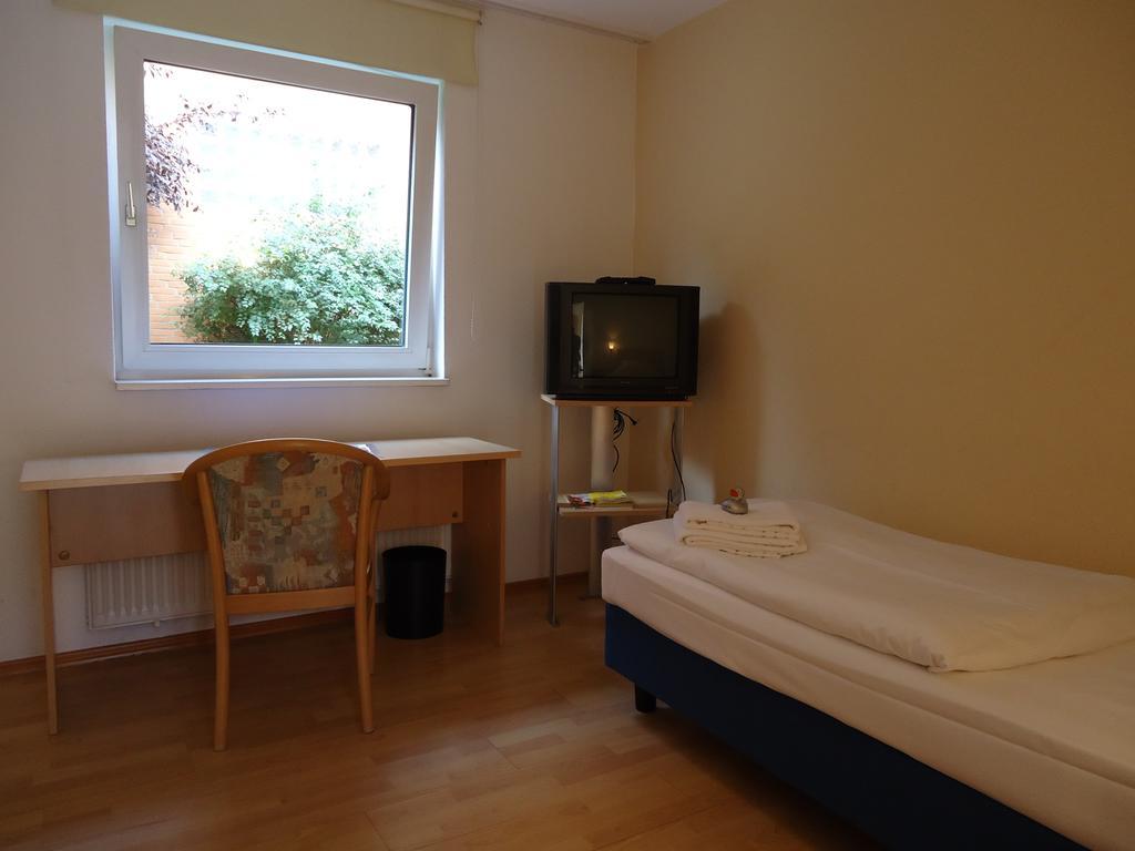 Vahrenwalder Hotel هانوفر المظهر الخارجي الصورة